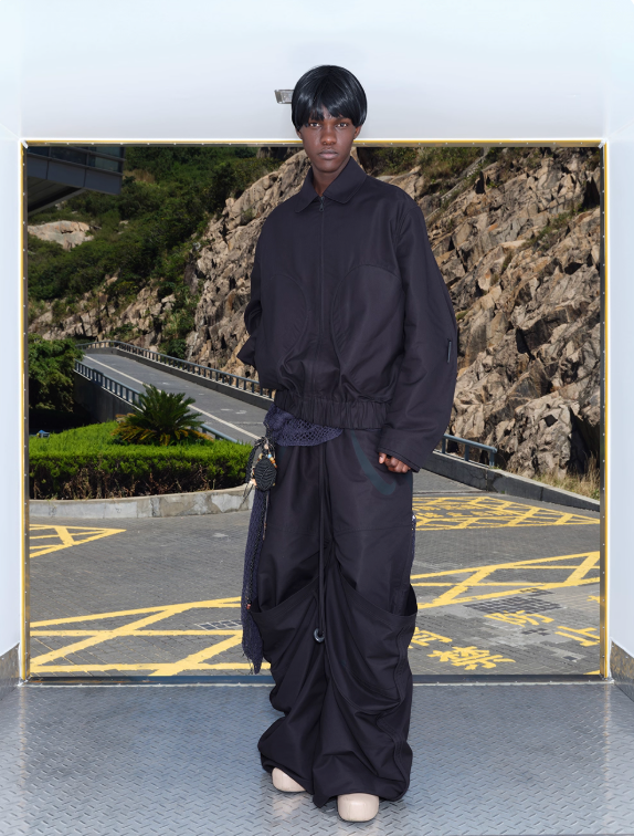 Vanguardia Triple Waistline Paneling Sagging Cotton Sweatpants