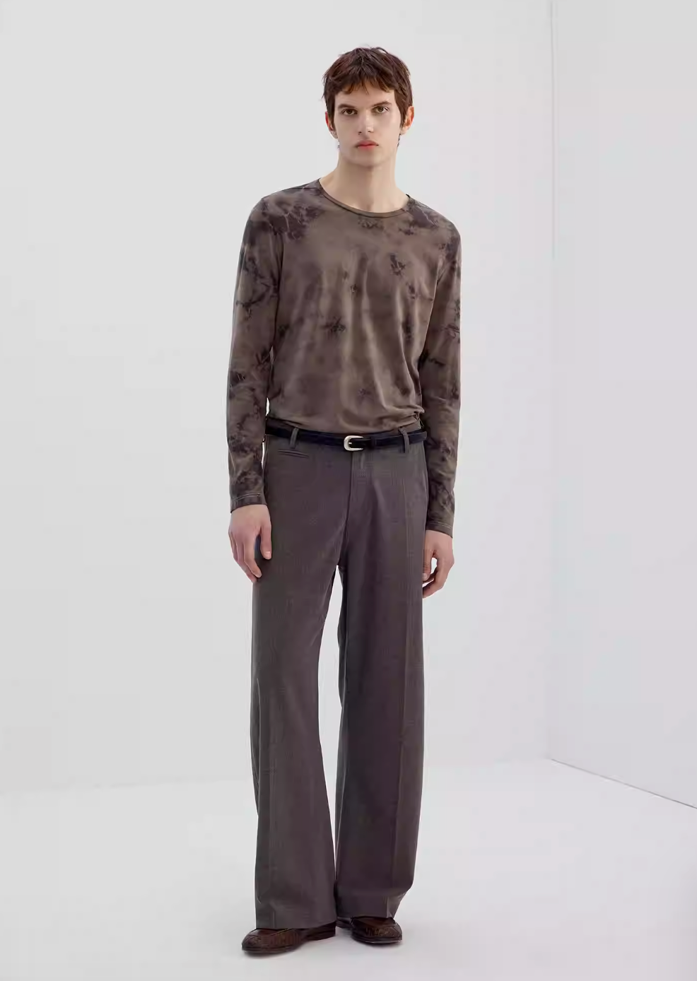 Simple Project Sickle Trousers