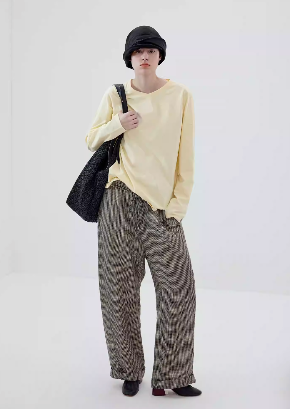 Vanguardia Triple Waistline Paneling Sagging Cotton Sweatpants