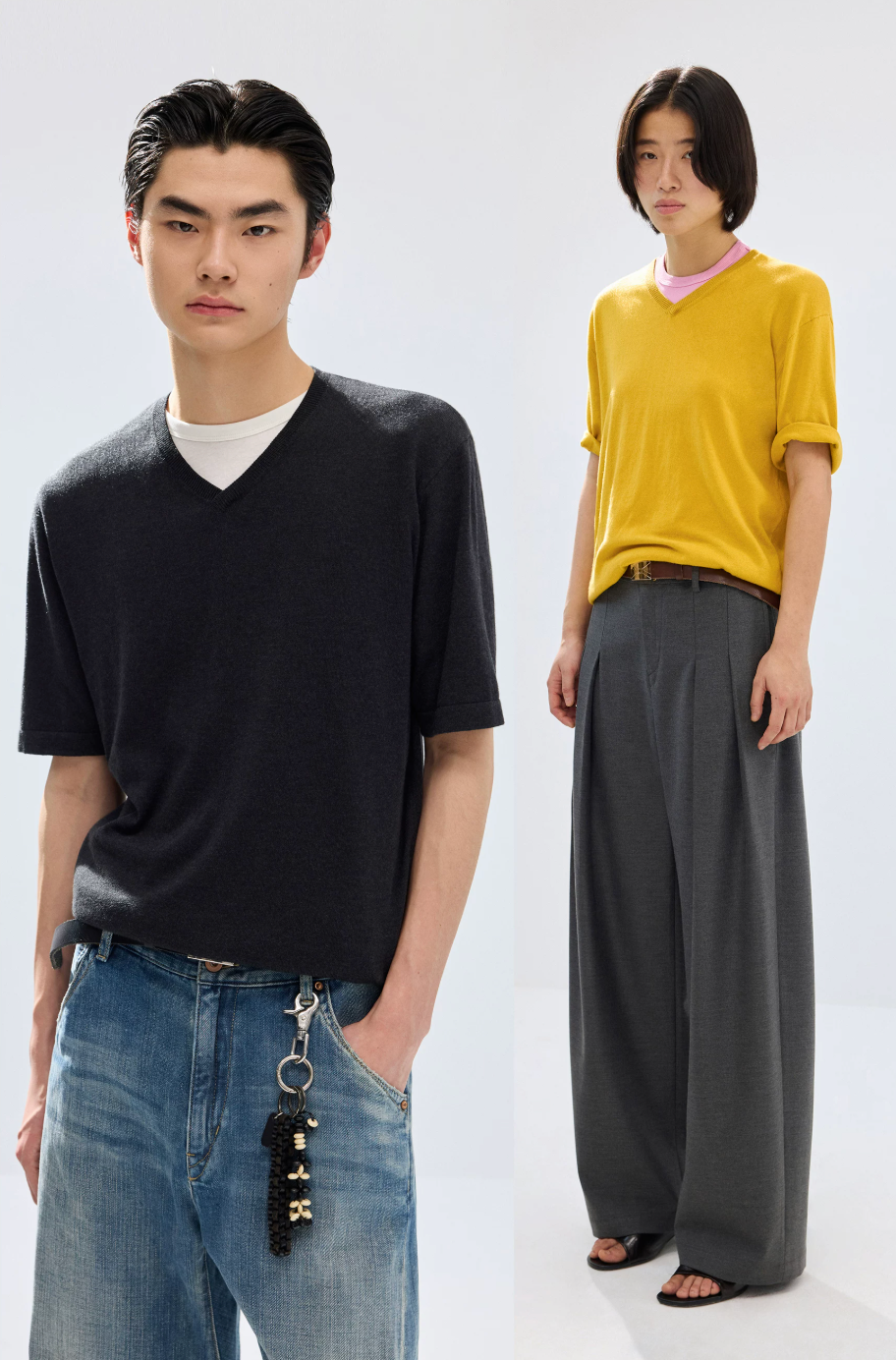 Simple Project V-neck T-shirt