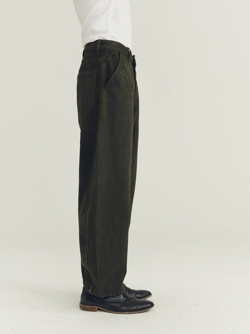 THE PROUDER long-staple cotton army green scimitar layered jeans