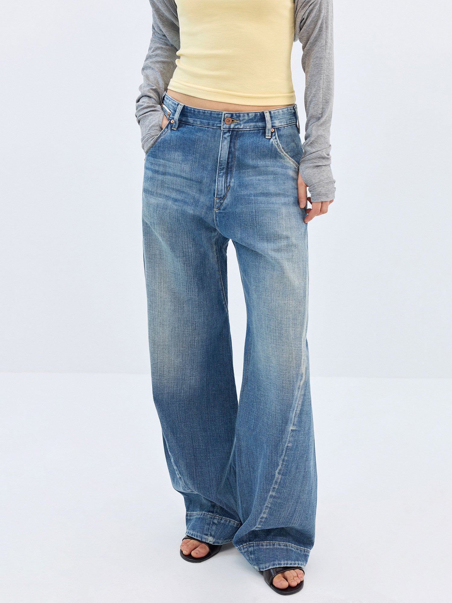 Simple Project Engineered Jeans