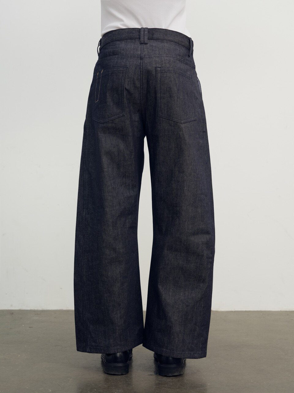 THE PROUDER red-eared original cow three-dimensional cut scimitar jeans