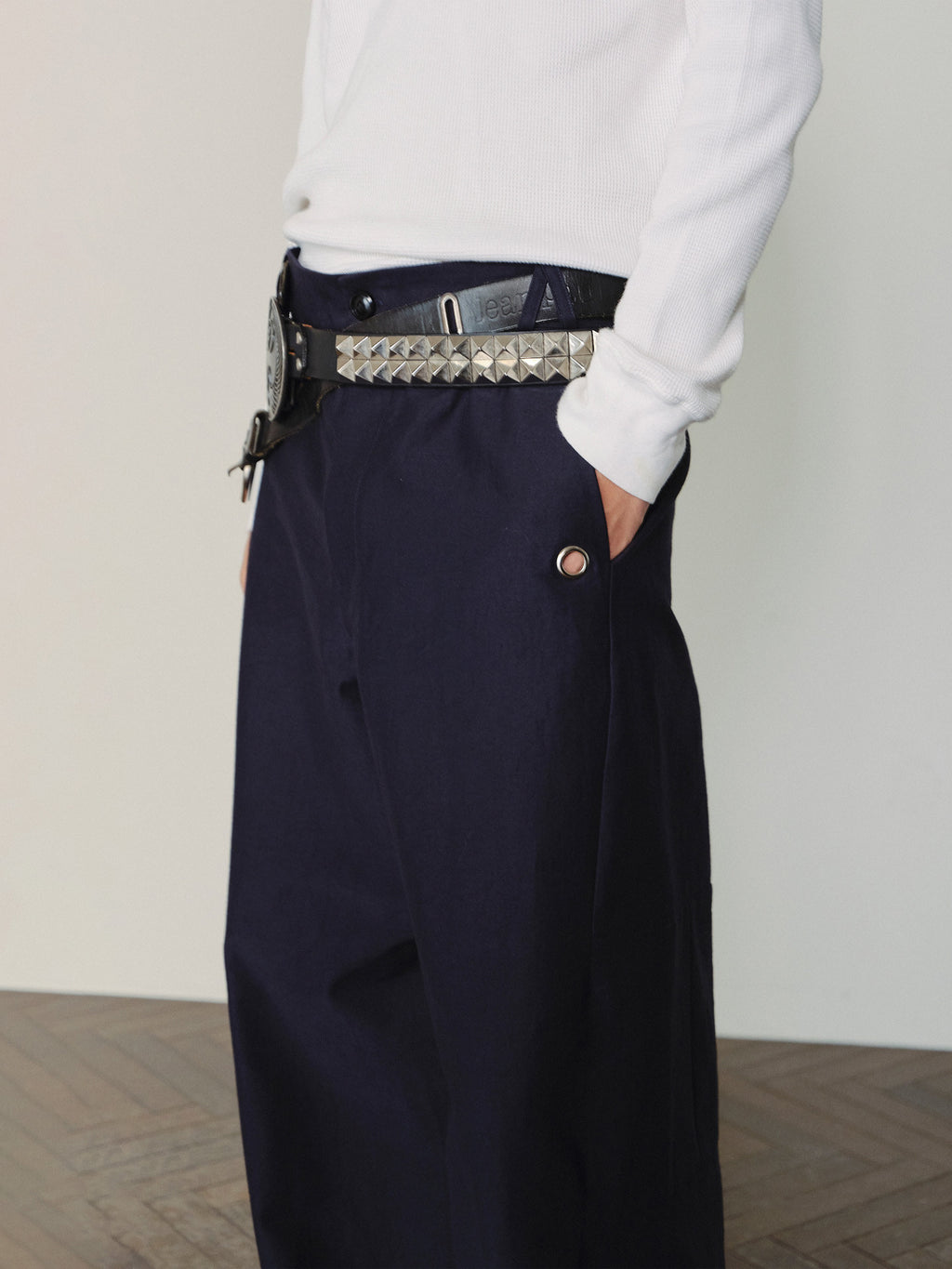 Sairenssei Metal-Accented Grommet Detail Pants