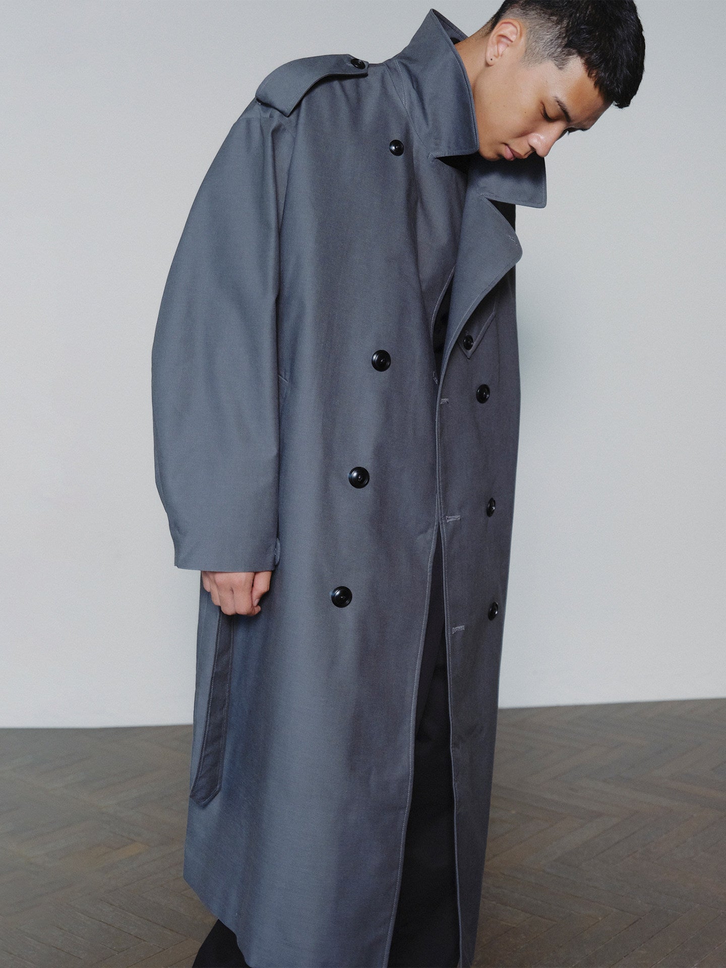 Sairenssei Oversized Sleeve Double-Breasted Long Trench Coat.