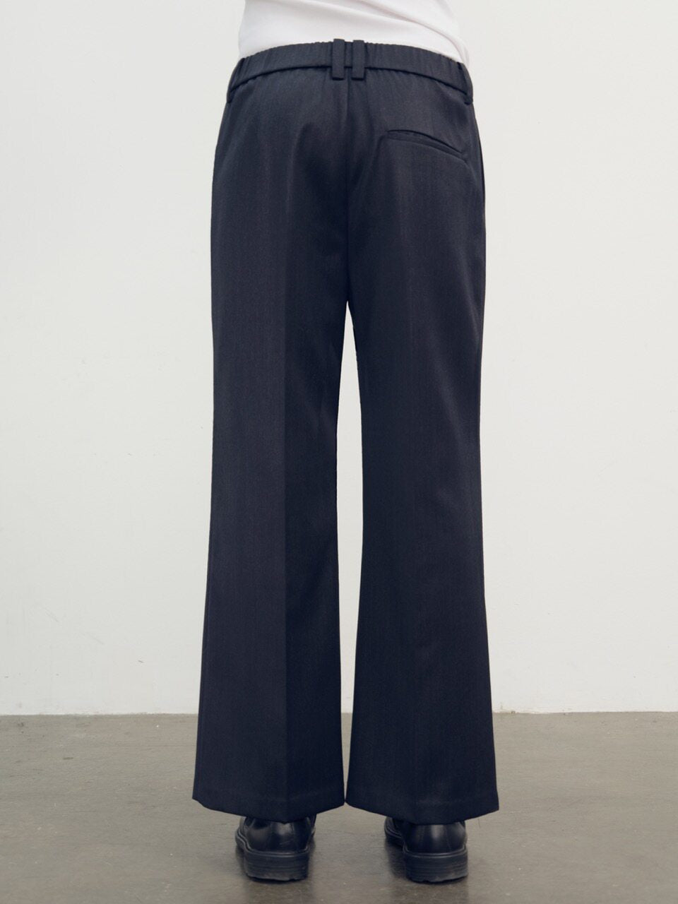 THE PROUDER Mercerized Water-Repellent Wool Minimalist Straight Trousers
