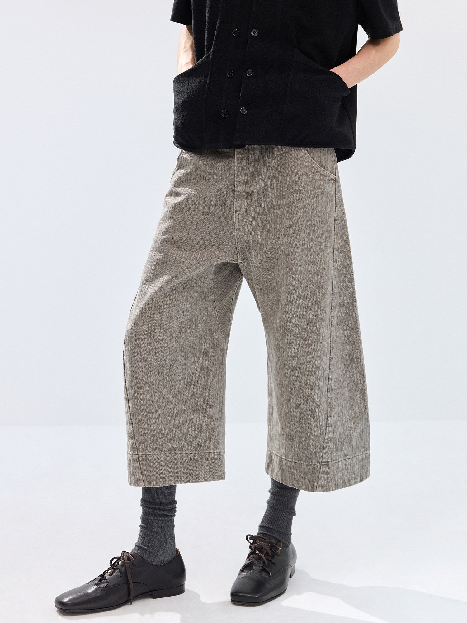Simple Project Engineered Shorts