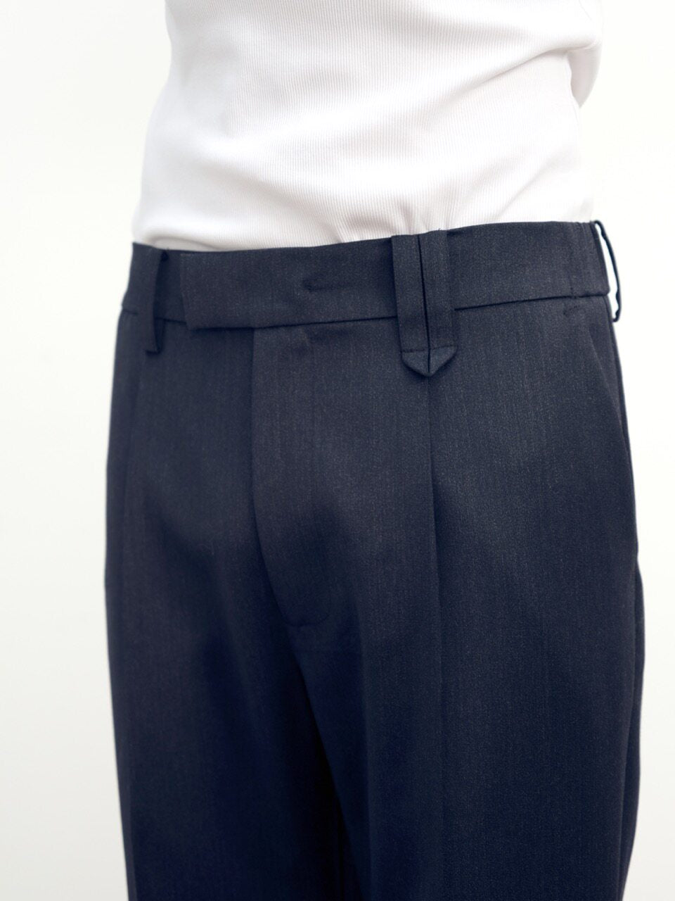 THE PROUDER Mercerized Water-Repellent Wool Minimalist Straight Trousers